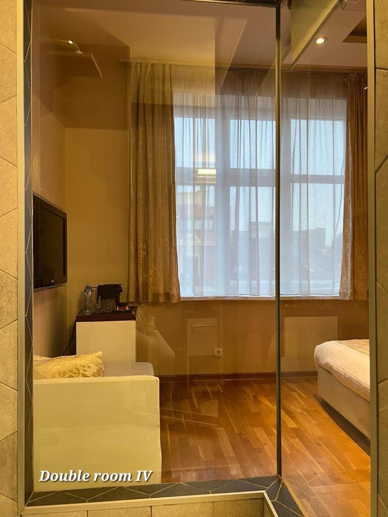Metropoliten Rooms Belgrad Exterior foto
