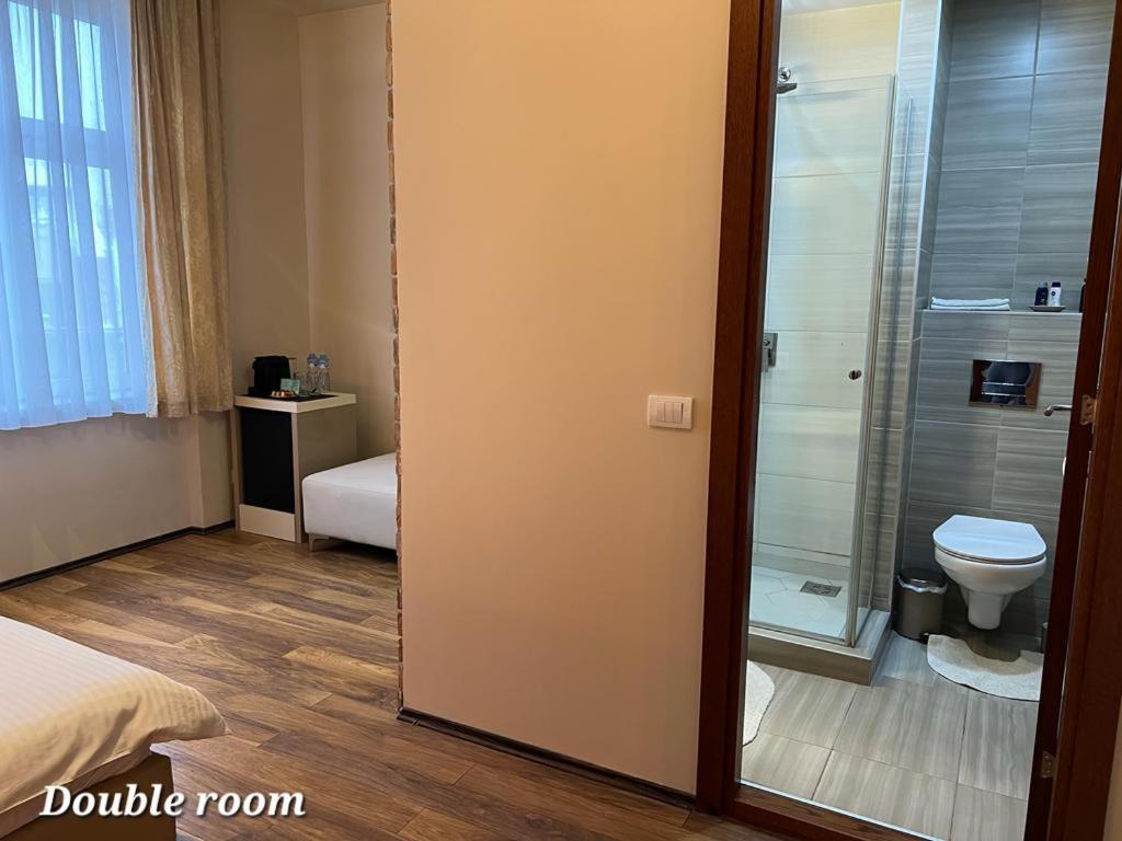 Metropoliten Rooms Belgrad Exterior foto