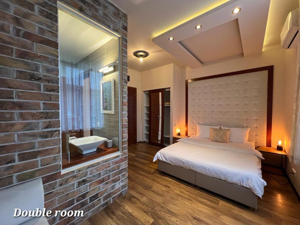 Metropoliten Rooms Belgrad Exterior foto