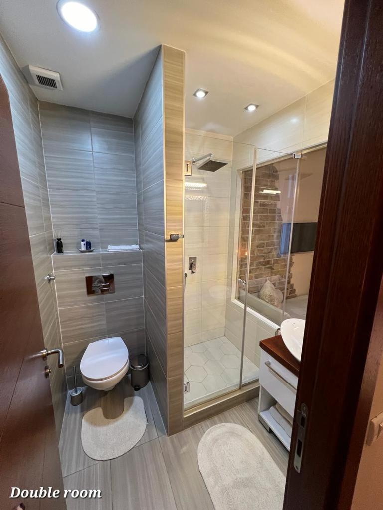 Metropoliten Rooms Belgrad Exterior foto
